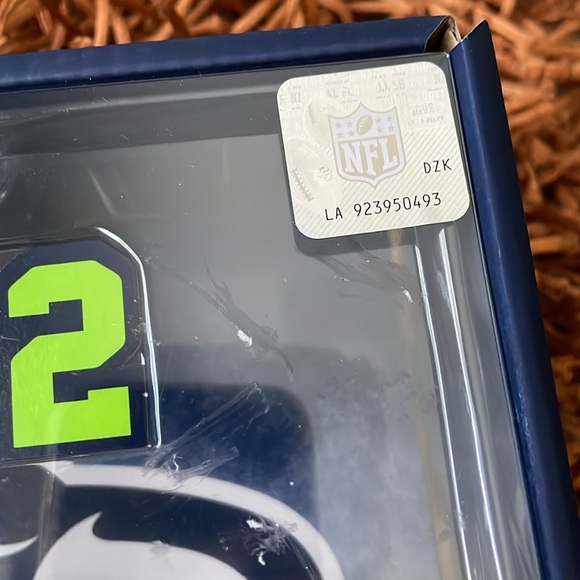 Seattle Seahawks Little People Collector Set - Picture 5 of 7